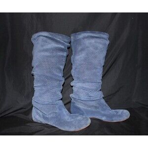 UGG Abilene Perforated Blue Suede Leather Slouched Boots Size 6.5 No Rips